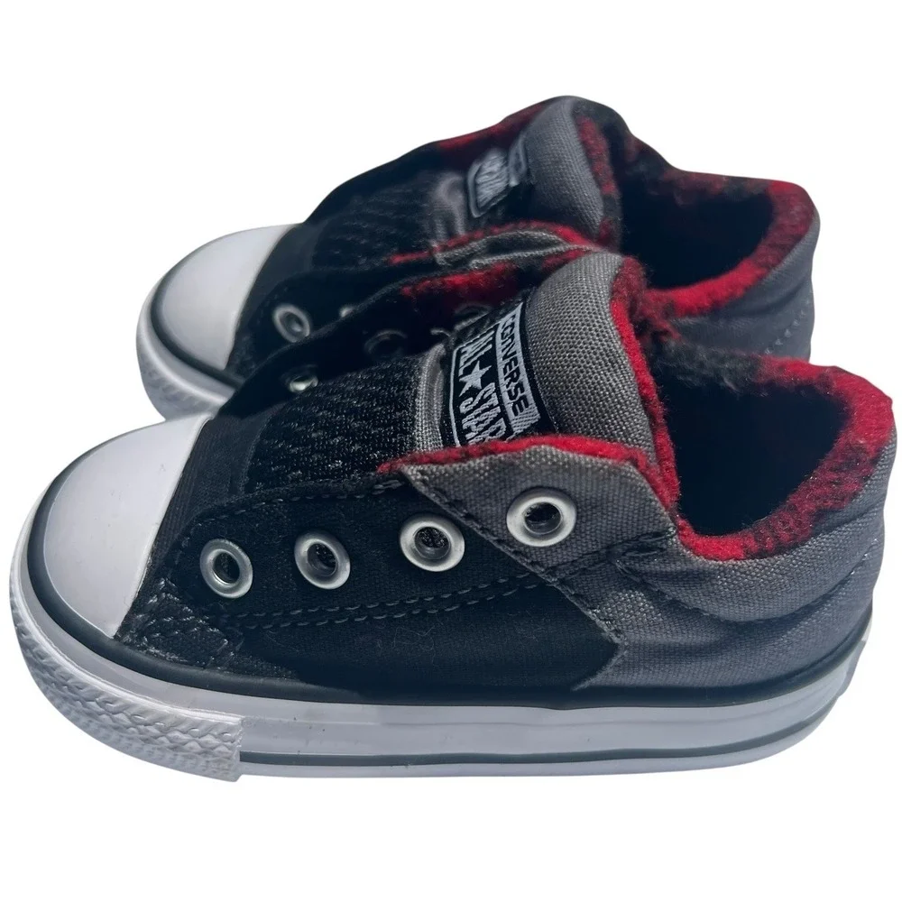 Converse All Star Low Top Toddler Sneakers  Black/Red/Gray Size 4 plaid lining